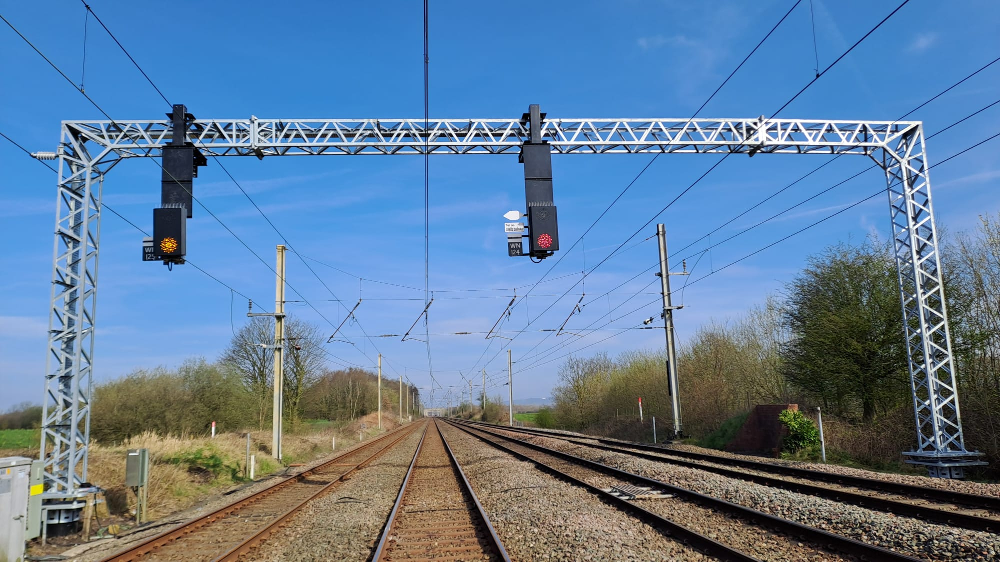 Signalling gantry installation at Warrington March 2024