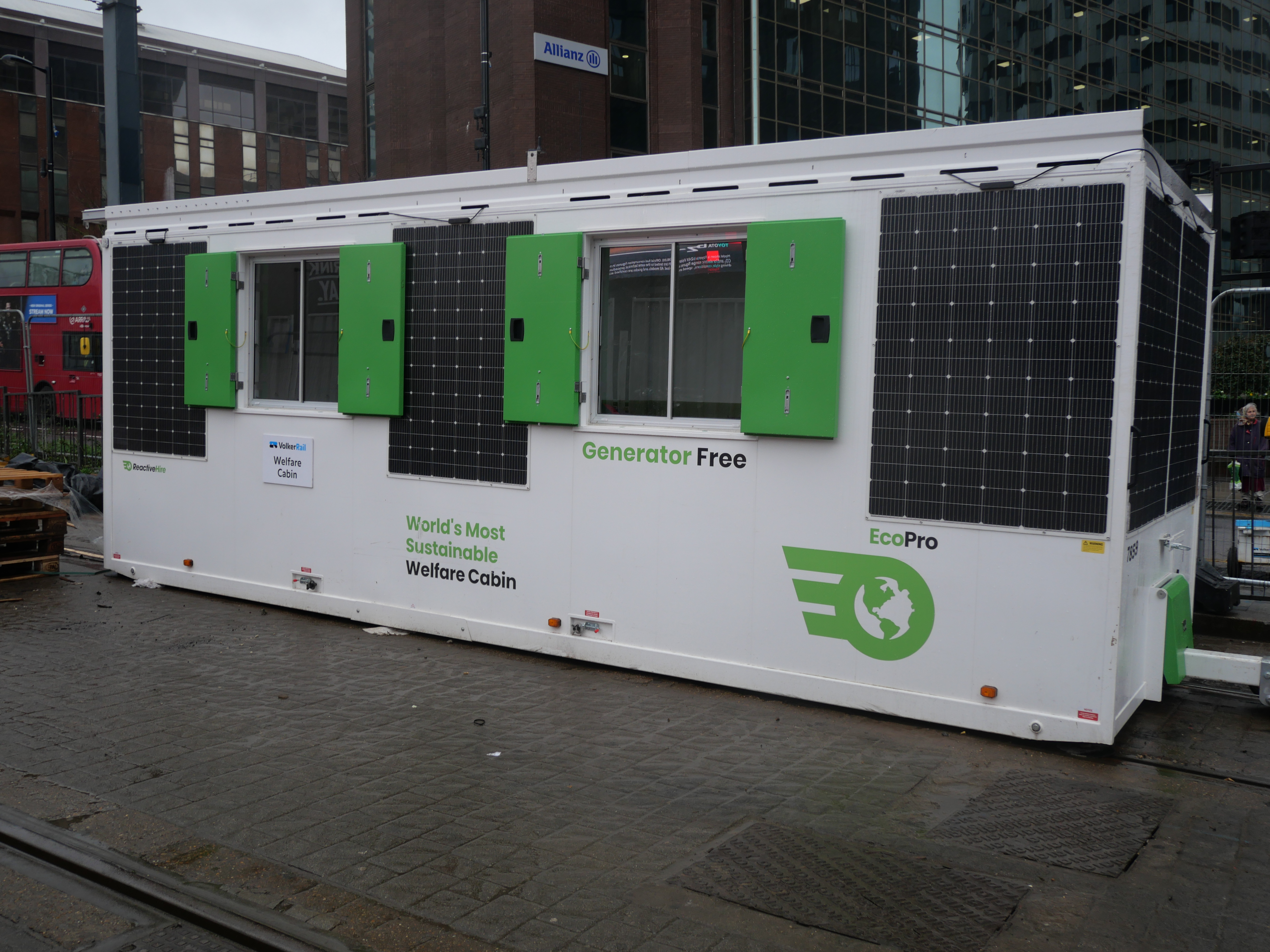 solar panelled site cabin